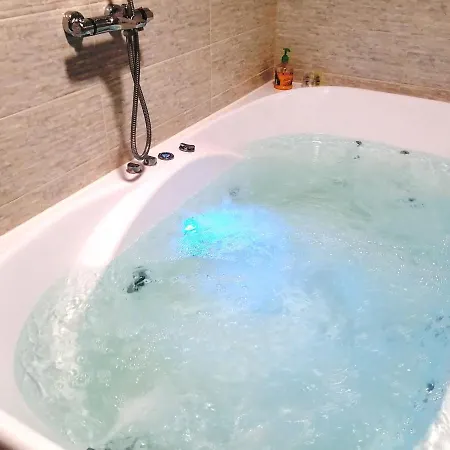 Hotel apartamentowy Grand Apartments Nemiga, Минск Исторический Центр Mińsk