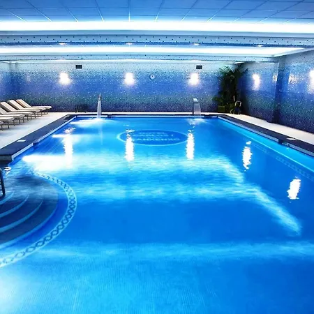 Hotel apartamentowy Grand Apartments Nemiga, Минск Исторический Центр